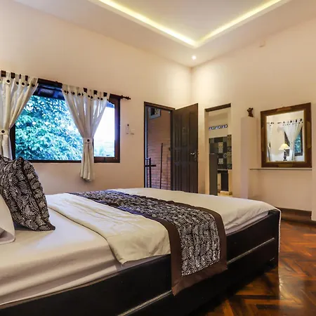 Central Ubud Classic Apartments With Jungle View 1